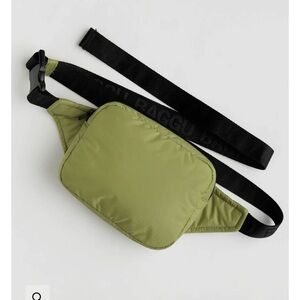 Baggu puffy Fanny pack